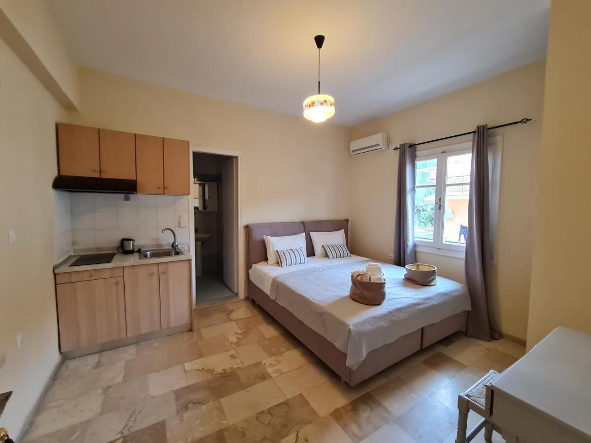Fontana Apartments Moraḯtika Buitenkant foto