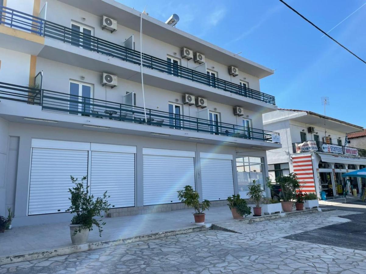 Fontana Apartments Moraḯtika Buitenkant foto